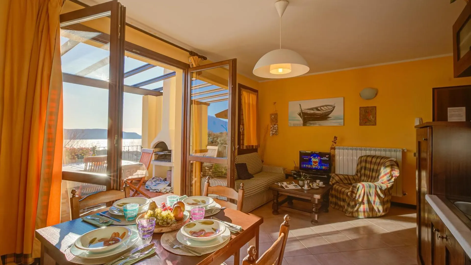 John'S House-Lakeview & Shared Pool - Happy Rentals Toscolano Maderno