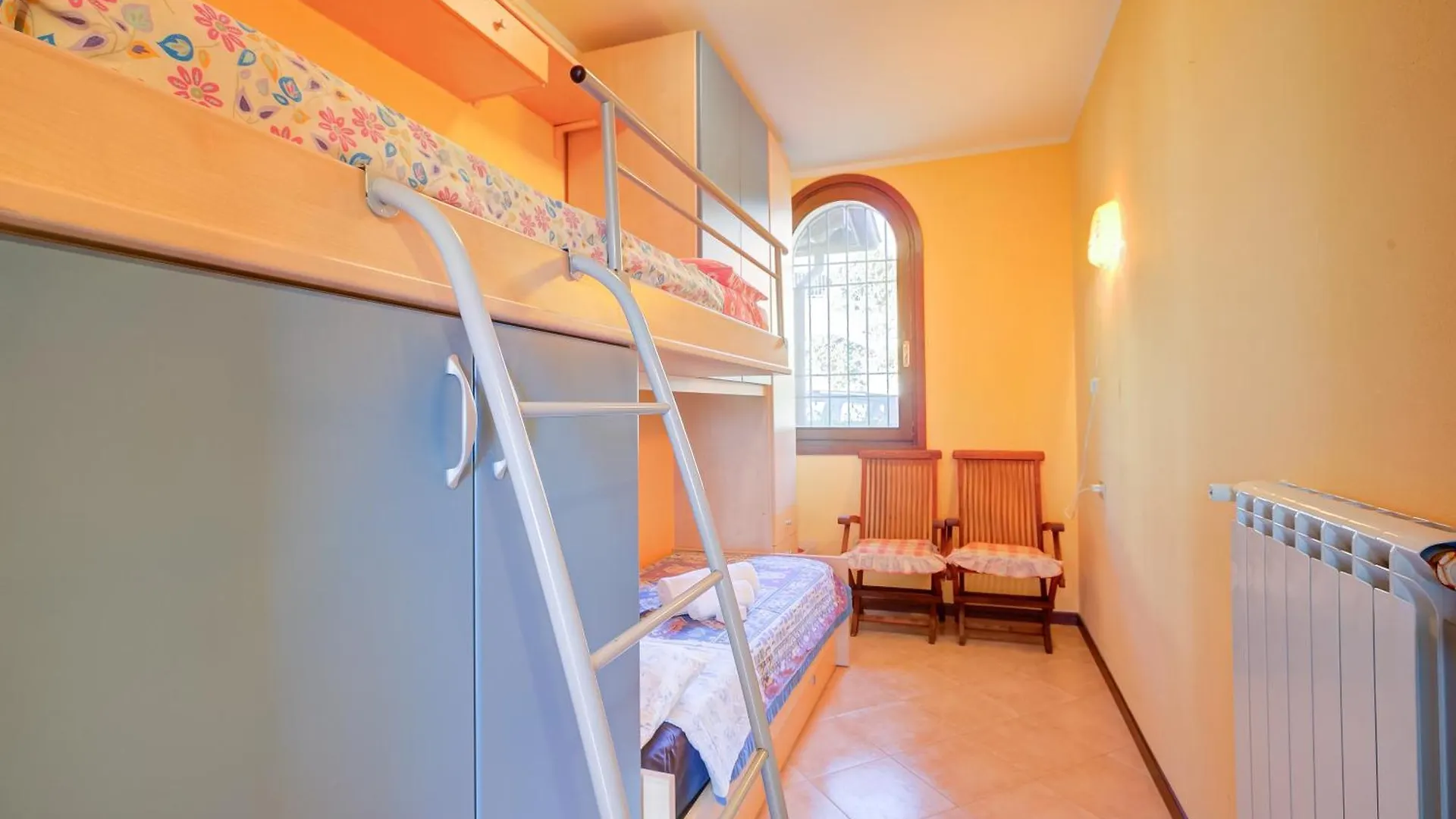 John'S House-Lakeview & Shared Pool - Happy Rentals Toscolano Maderno
